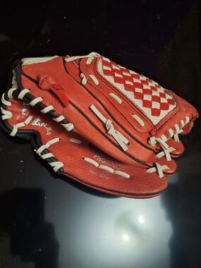 Mizuno Prospect PowerClose 11.5" Youth Baseball Glove & Franklin MLB Chrome Ball